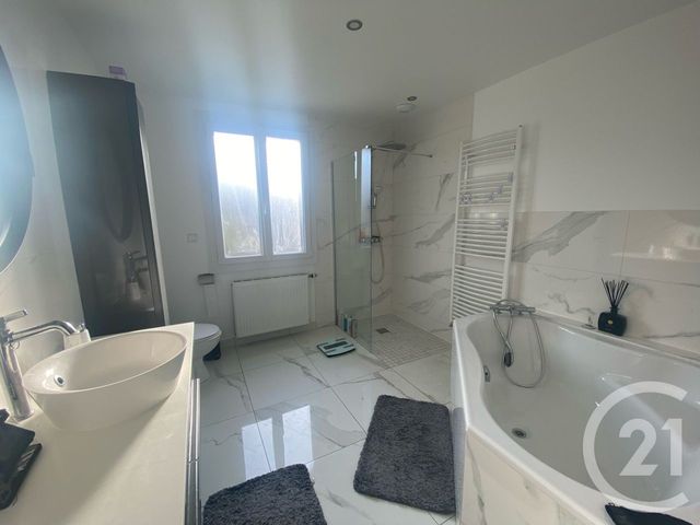 maison à vendre - 6 pièces - 185.0 m2 - OISSERY - 77 - ILE-DE-FRANCE - Century 21 Saint Pathus Immobilier