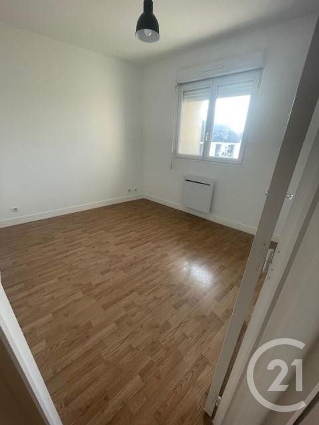 Appartement F4 à louer - 5 pièces - 86.9 m2 - OISSERY - 77 - ILE-DE-FRANCE - Century 21 Saint Pathus Immobilier