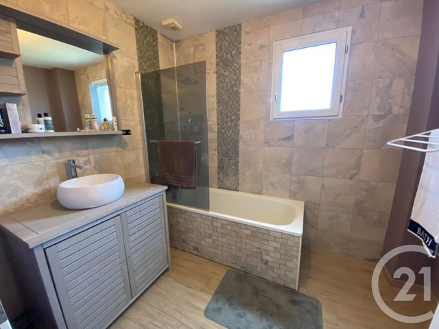 maison à vendre - 5 pièces - 91.5 m2 - LE PLESSIS BELLEVILLE - 60 - PICARDIE - Century 21 Saint Pathus Immobilier