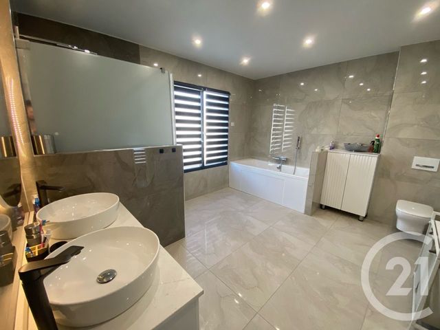 maison à vendre - 6 pièces - 167.0 m2 - DAMMARTIN EN GOELE - 77 - ILE-DE-FRANCE - Century 21 Saint Pathus Immobilier