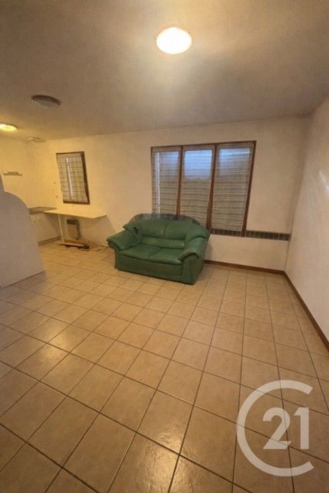 Appartement F2 à vendre - 2 pièces - 42.9 m2 - MOUSSY LE VIEUX - 77 - ILE-DE-FRANCE - Century 21 Saint Pathus Immobilier