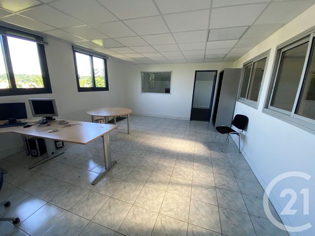 immeuble à vendre - 658.0 m2 - ST MARD - 77 - ILE-DE-FRANCE - Century 21 Saint Pathus Immobilier