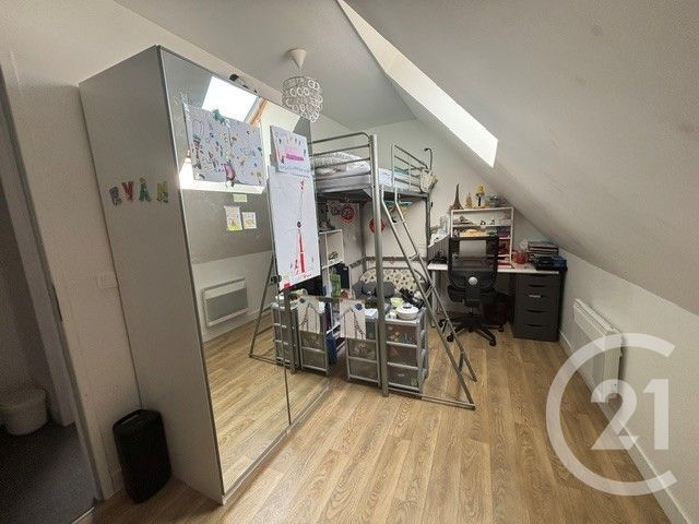 Appartement F4 à vendre - 4 pièces - 75.0 m2 - OISSERY - 77 - ILE-DE-FRANCE - Century 21 Saint Pathus Immobilier