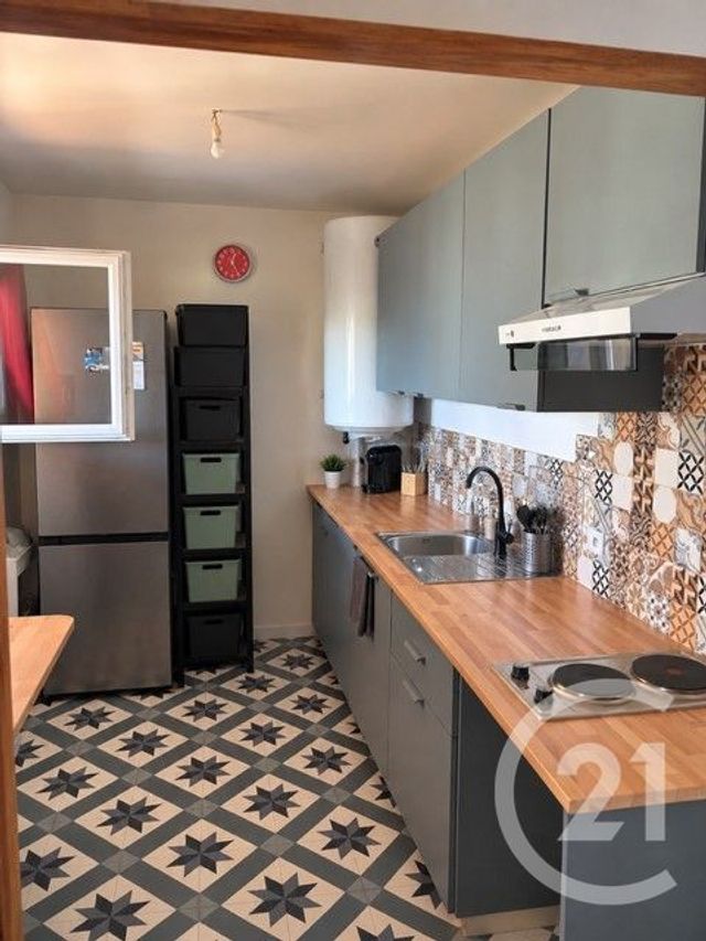 Appartement F2 à vendre - 2 pièces - 41.5 m2 - ST PATHUS - 77 - ILE-DE-FRANCE - Century 21 Saint Pathus Immobilier