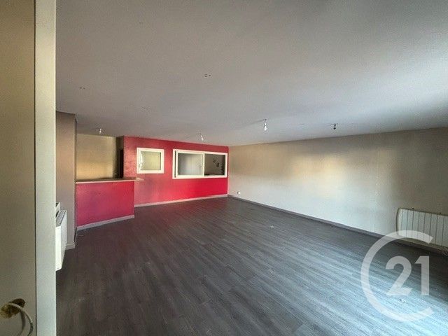 Appartement Local à vendre - 1 pièce - 57.0 m2 - ST PATHUS - 77 - ILE-DE-FRANCE - Century 21 Saint Pathus Immobilier